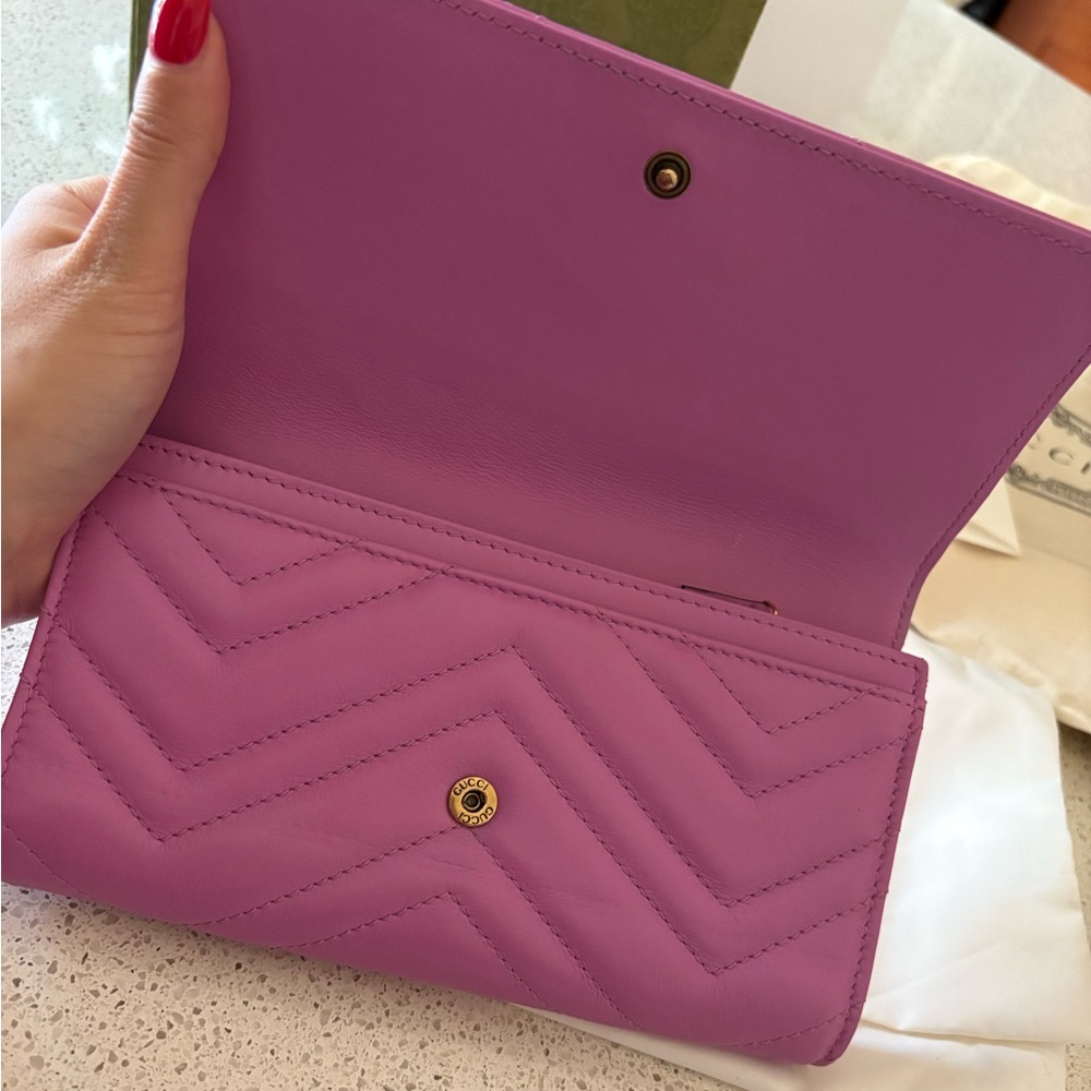 -SOLD- Gucci GG continental Wallet in candy pink - Picture 3 of 12
